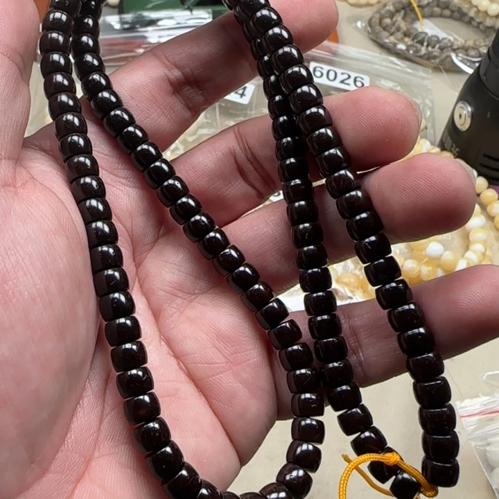 白玉菩提吊坠黑色2630