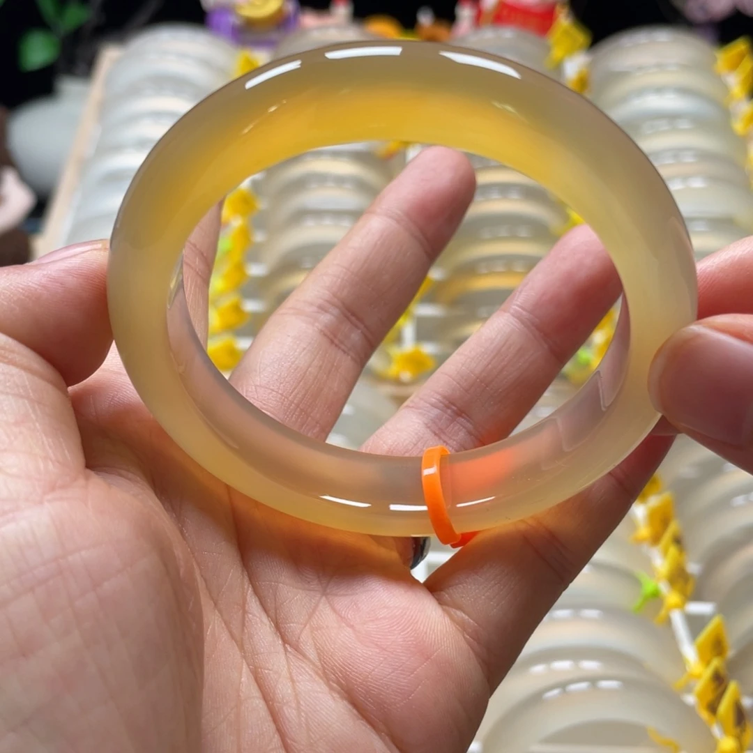 玛瑙/玉髓未镶嵌手镯