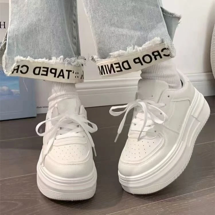 A527板鞋女款2025新款显脚小运动休闲百搭明星同款百搭鞋子