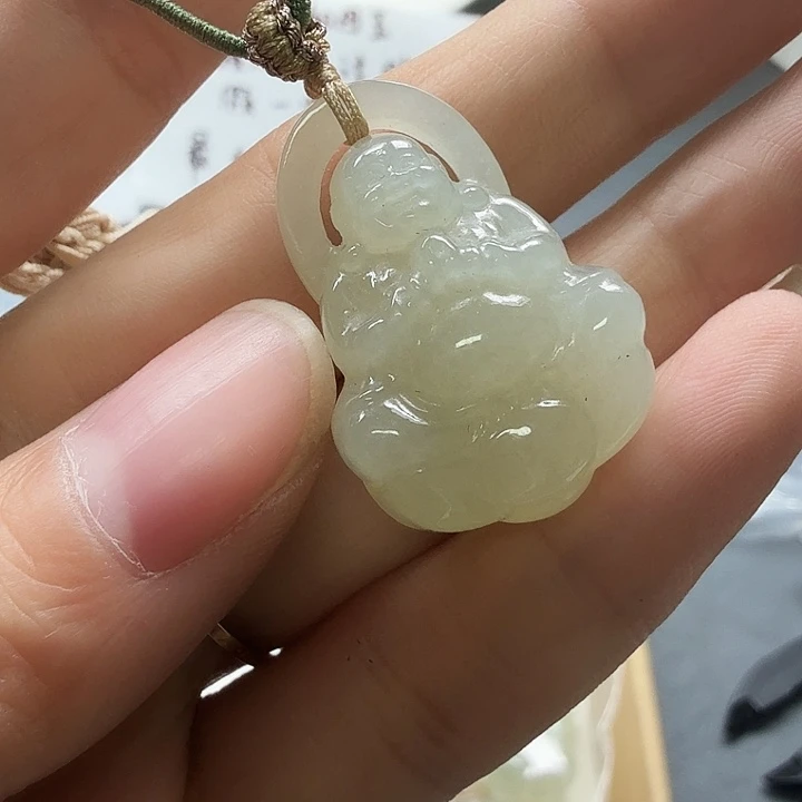 颈饰未镶嵌和田玉200
