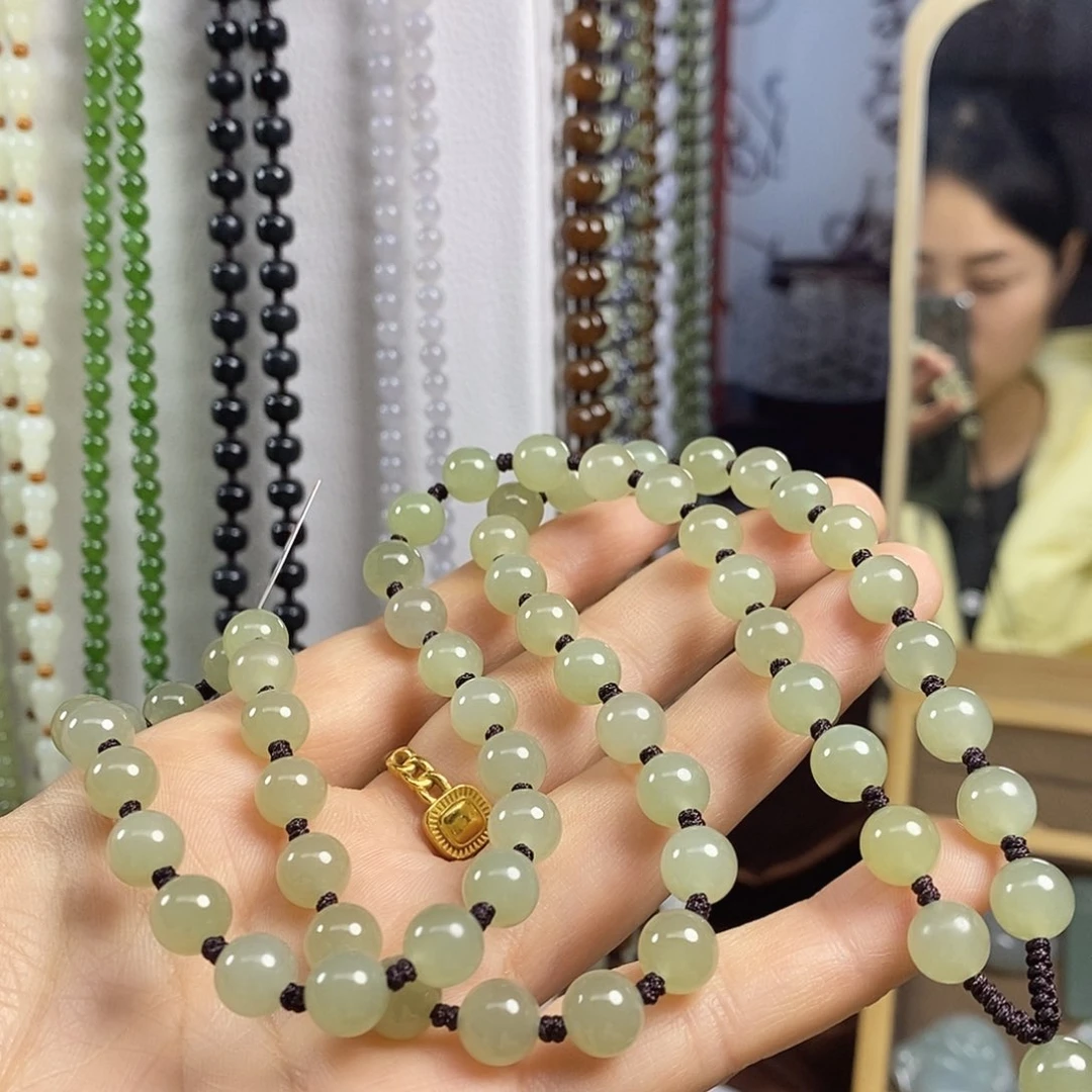 和田玉颈饰未镶嵌众**行