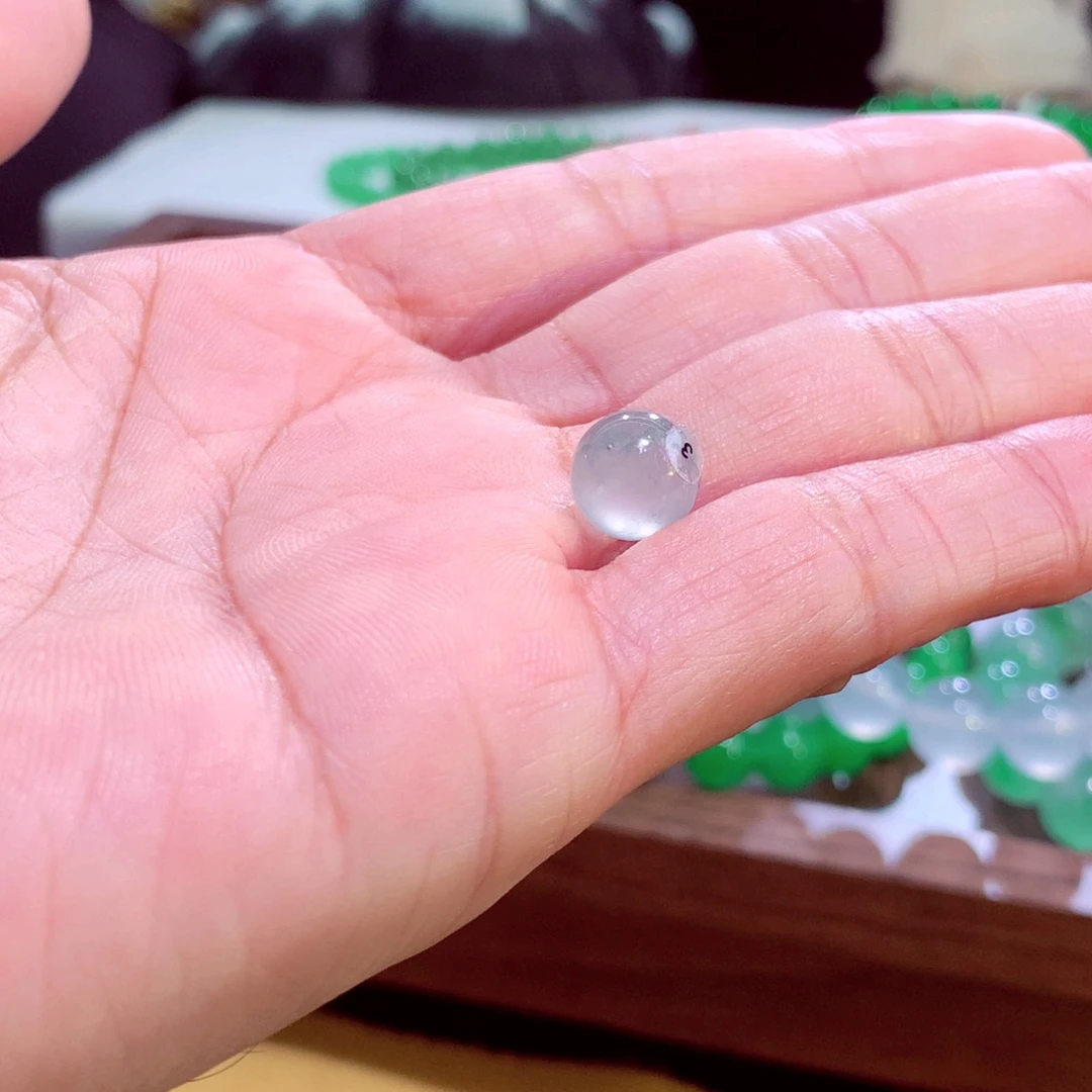 翡翠未镶嵌手链卡9.1