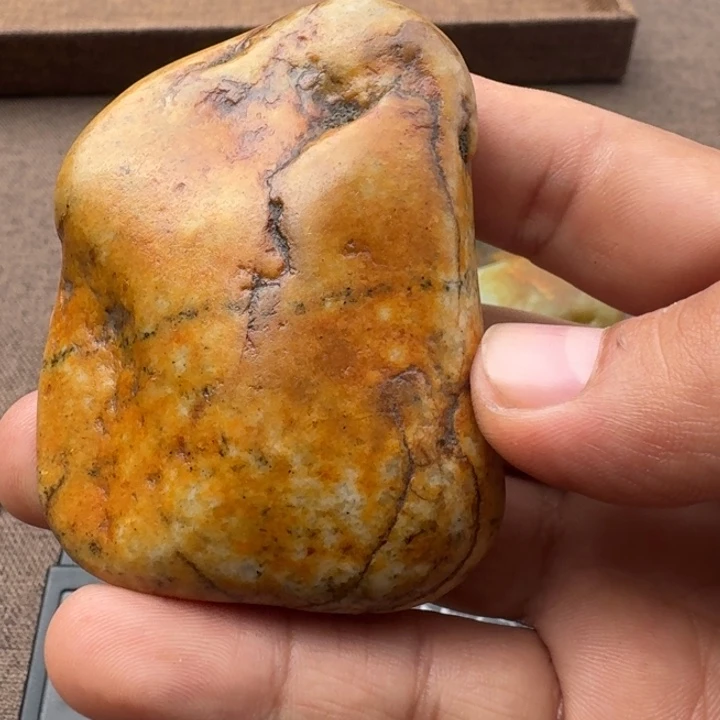 和田玉（糖玉）未镶嵌珠宝半成品