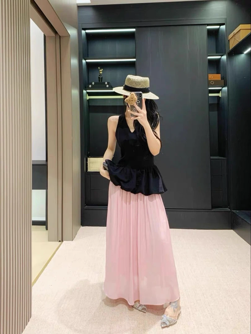 无袖背心连衣裙女夏季气质女神范轻奢高级感=假两件拼接粉色裙子