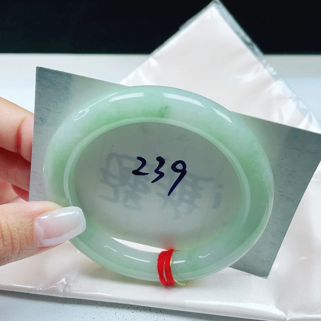 翡翠未镶嵌手镯 圆条53+
