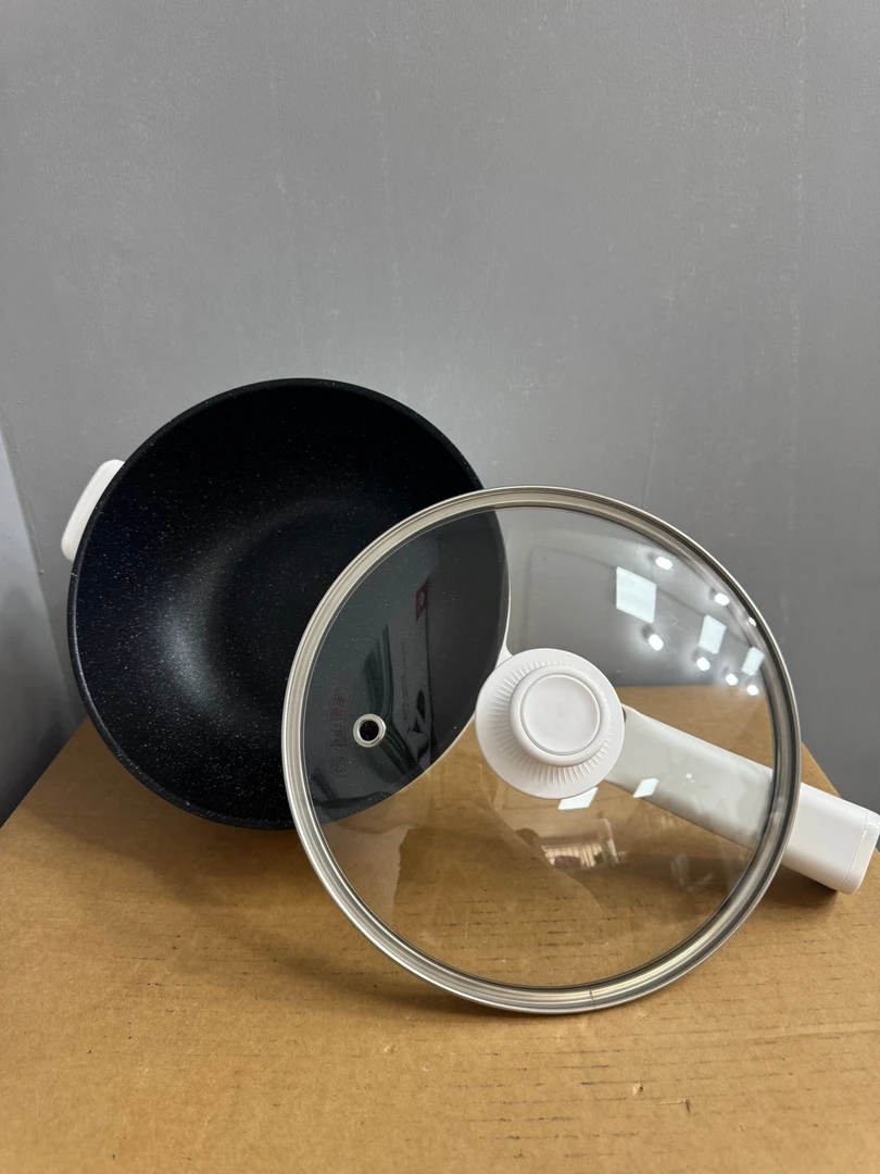 家用电炒锅颜色随机c