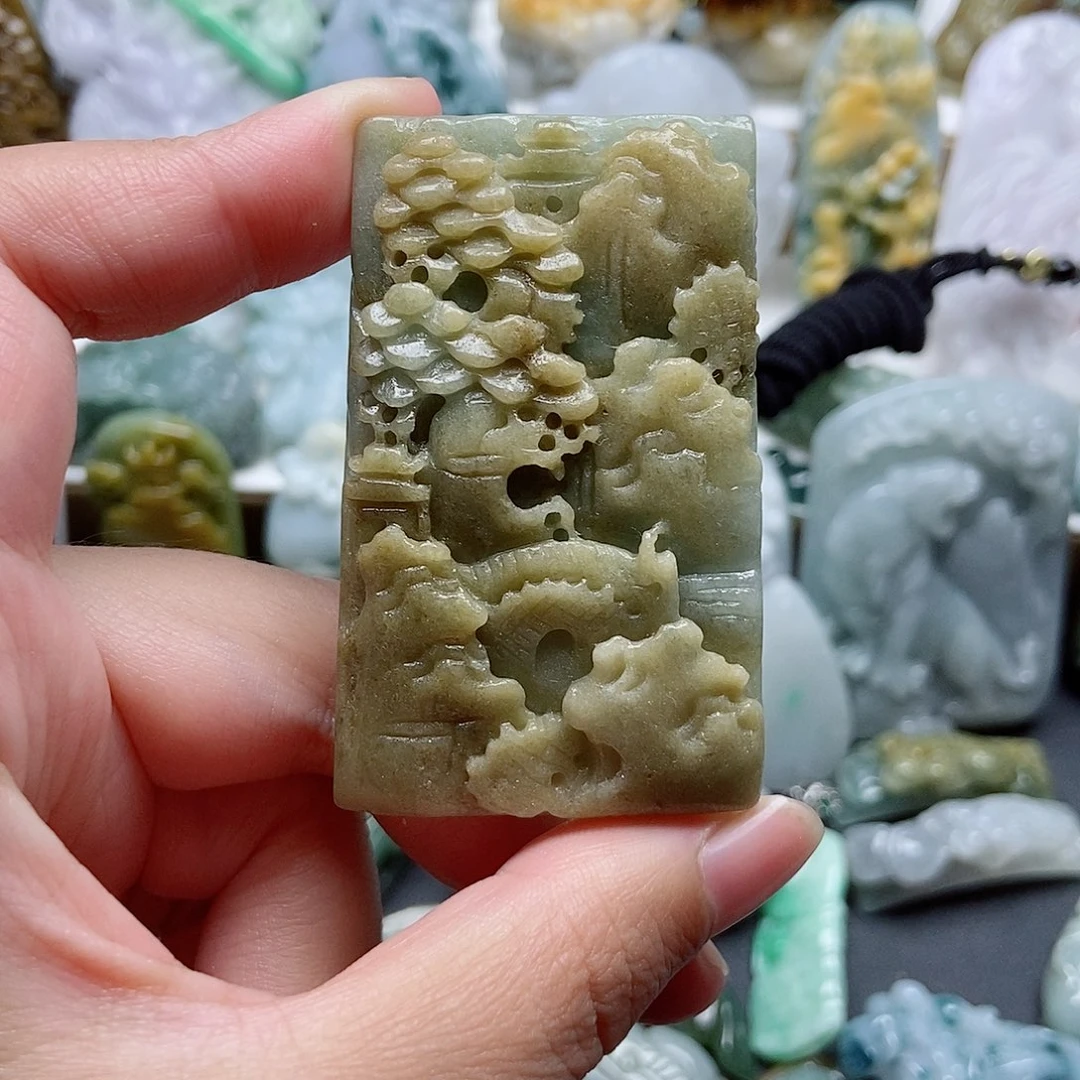 翡翠未镶嵌颈饰翡翠