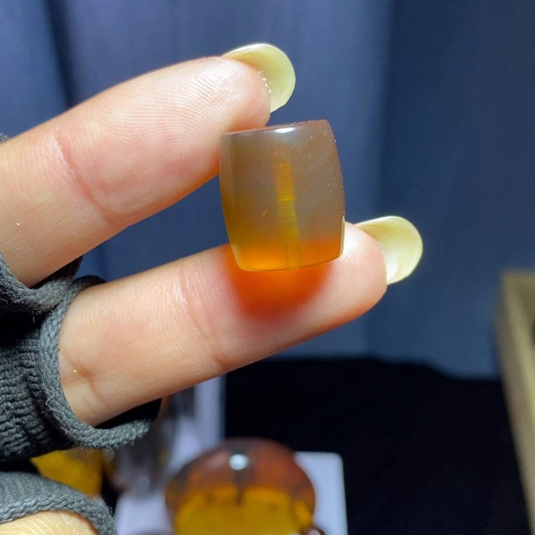 琥珀未镶嵌裸石珀