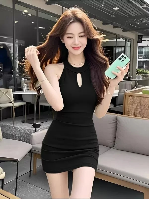 夏季高腰无袖辣妹短款连衣裙御姐风镂空性感路肩包臀裙黑色打底裙