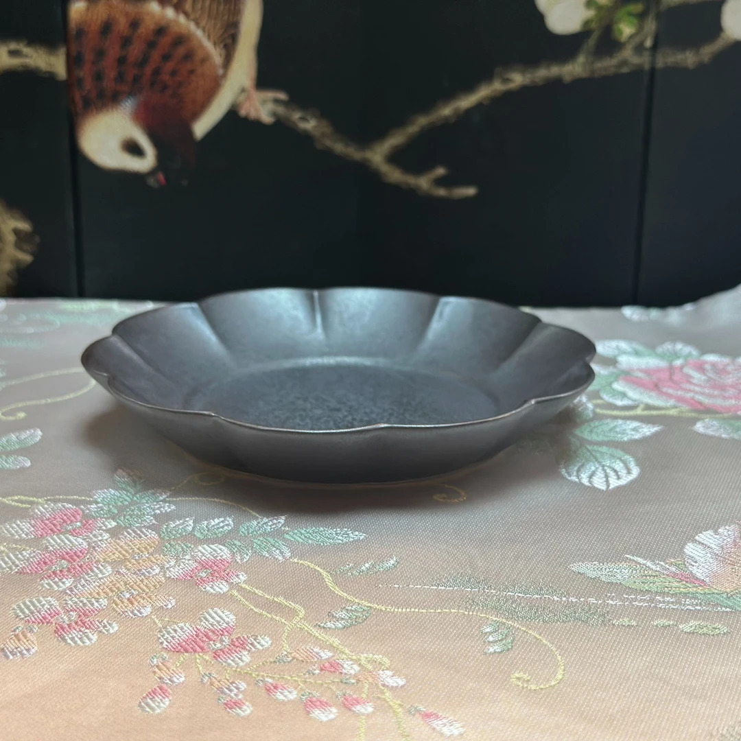 【半日】【雲由】全手工铁釉花形壶承