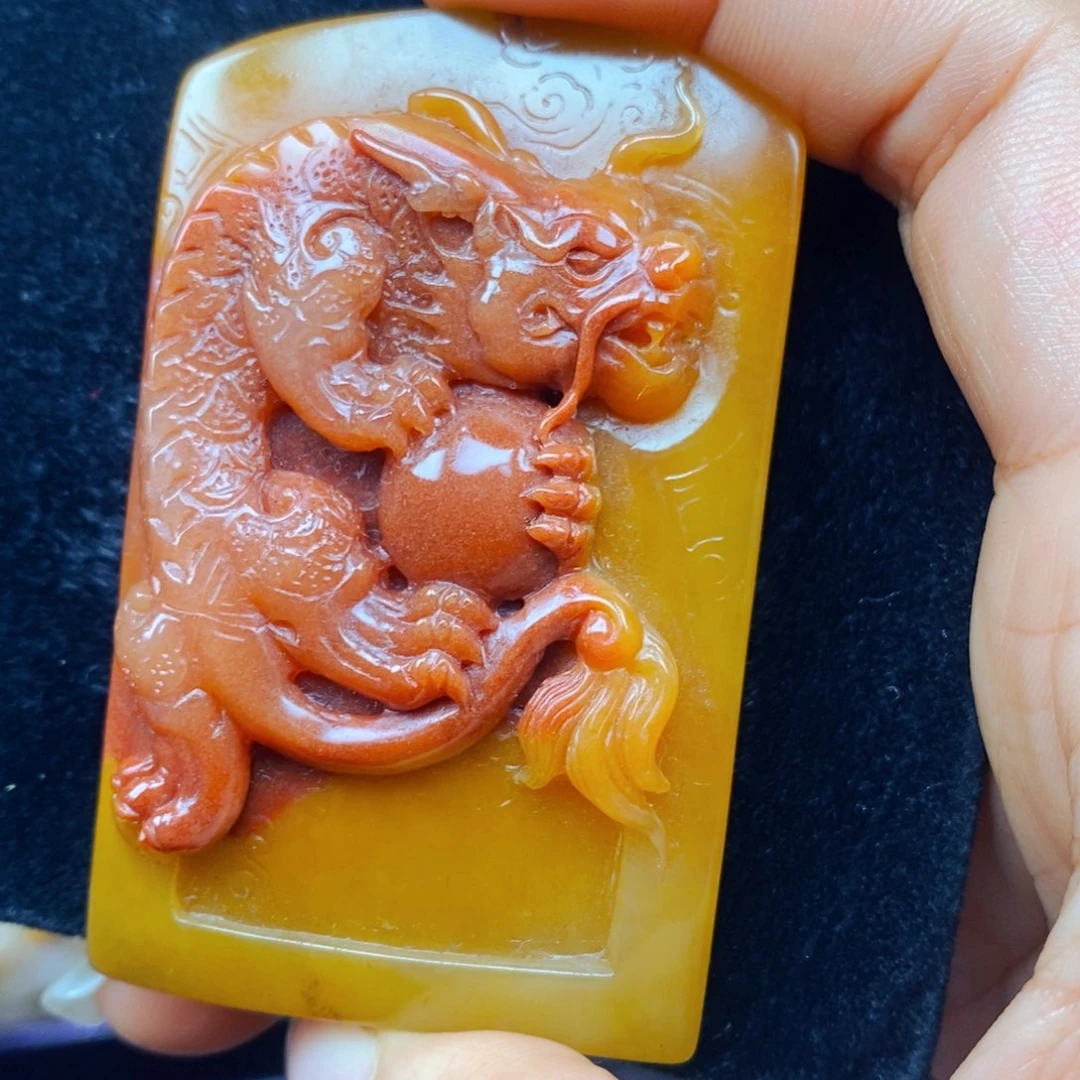 未镶嵌石英质玉（黄龙玉）吊坠(不含链)