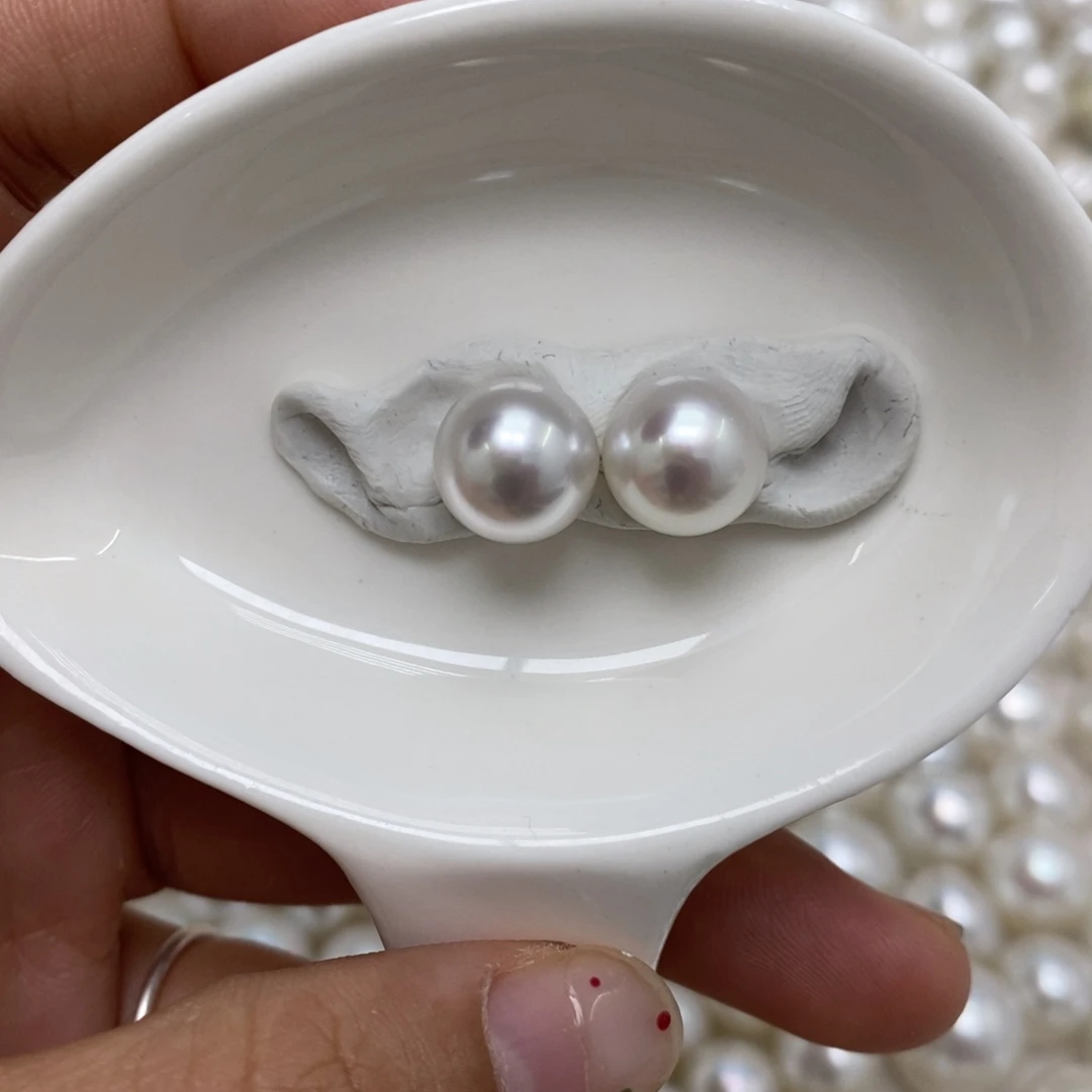 银S925镶嵌耳饰海水珍珠10.3，冷粉