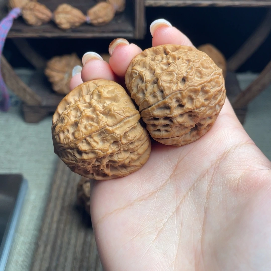 吊坠文玩核桃大团圆42 全品白茬精配毕业红皮