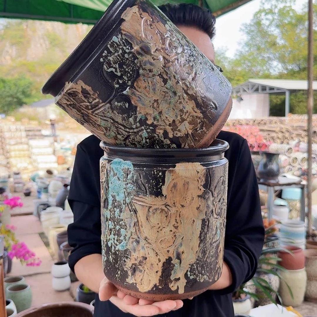 紫砂花盆口21高23（两个石榴姹寂两个