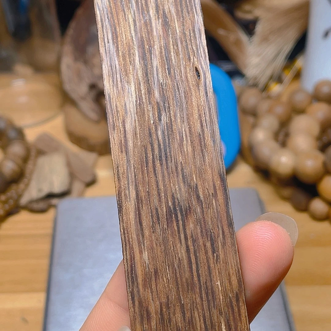 b***l沉香越南芽庄书签一把