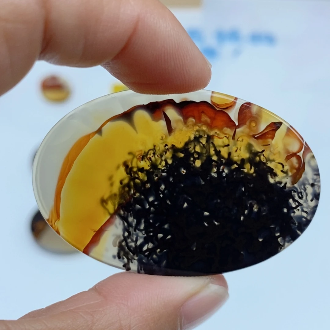 玛瑙/玉髓未镶嵌珠宝半成品