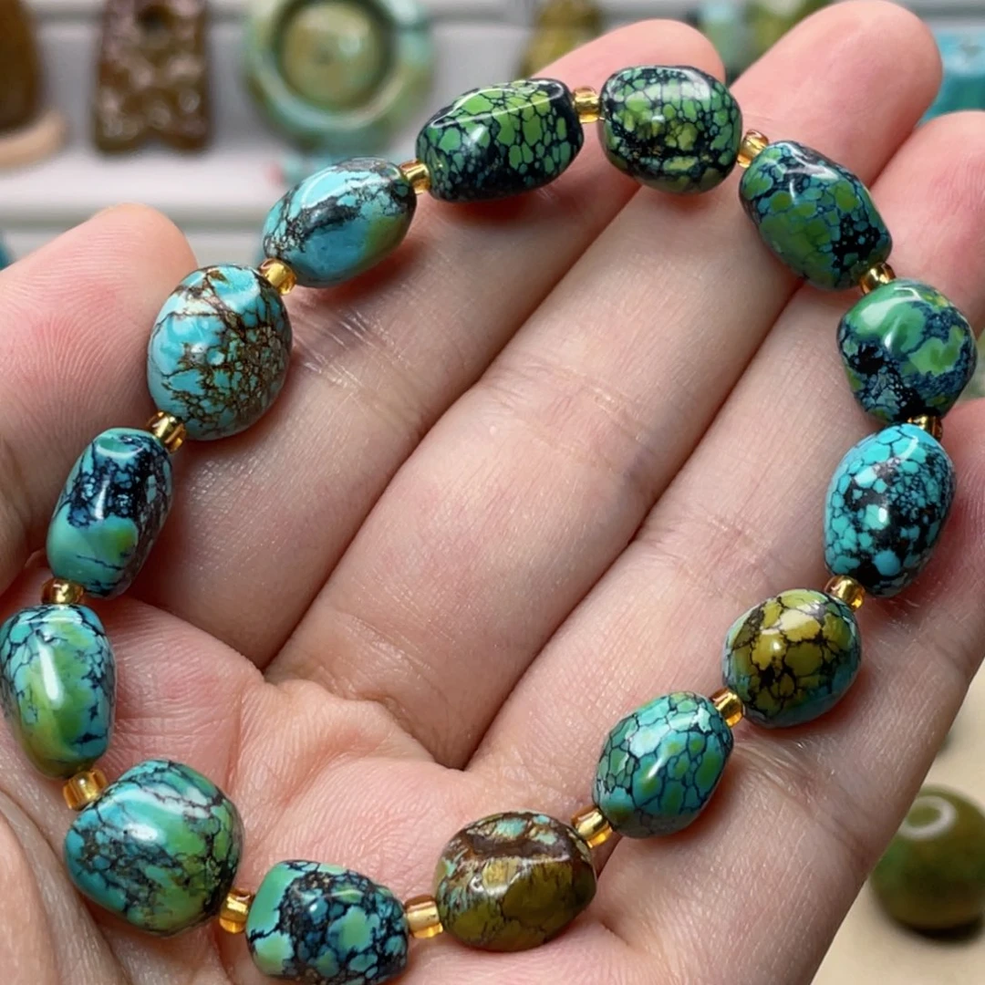 绿松石未镶嵌珠宝奇石