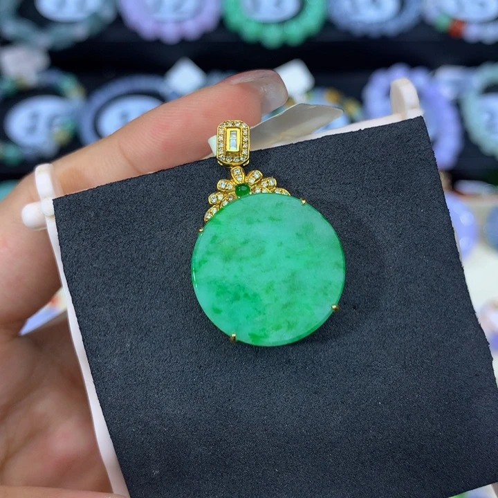 18K金镶嵌手链翡翠翡翠