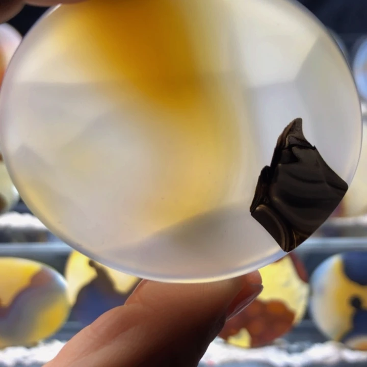 合金玛瑙/玉髓珠宝奇石119