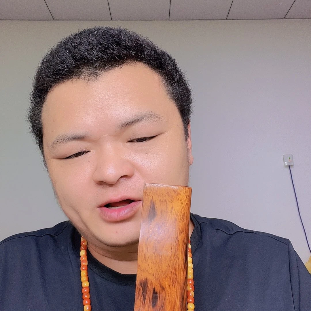 大果紫檀（缅甸花梨）Q44