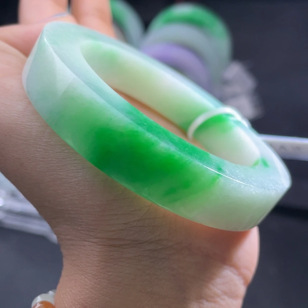 定制翡翠未镶嵌正圈