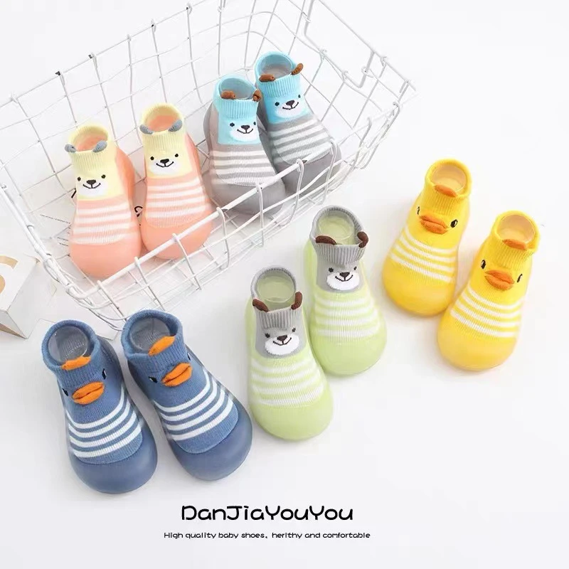 2025新款春秋透气防滑透气地板袜鞋宝宝夏季室内外学步男女鞋软胶