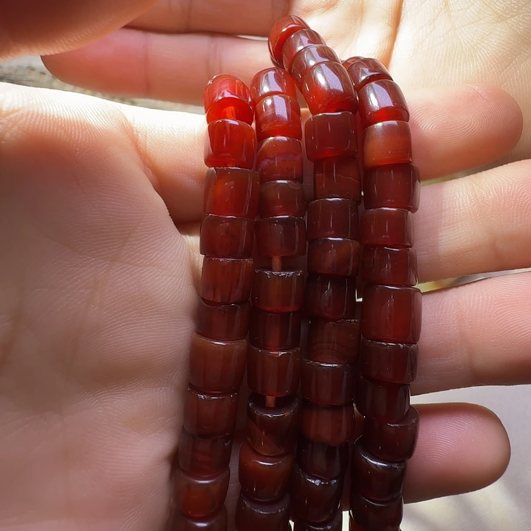 岁***香玛瑙/玉髓合金笔搁