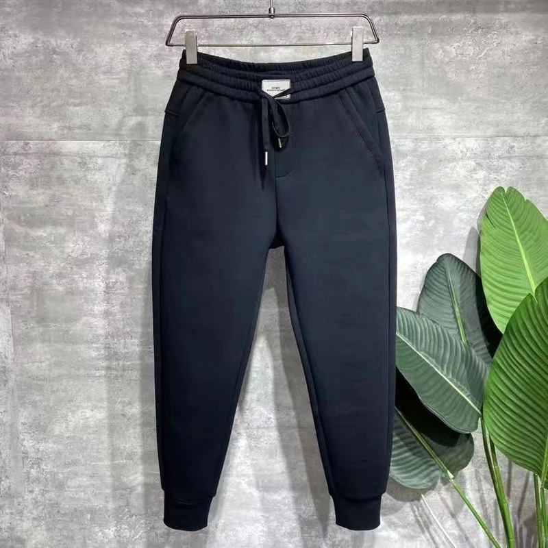 2025秋季新款黑色净版百搭加厚休闲裤欧洲站男简约修身高档束脚裤