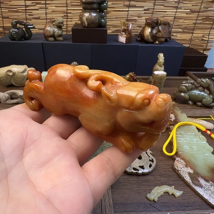 未镶嵌和田玉（糖玉）挂件