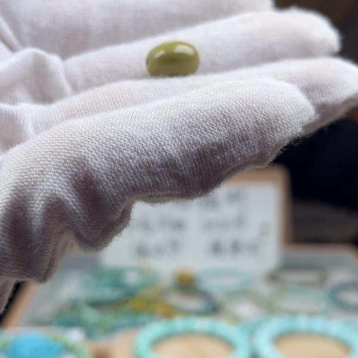 南红玛瑙未镶嵌珠宝奇石