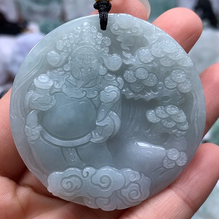 翡翠未镶嵌颈饰财神爷福利