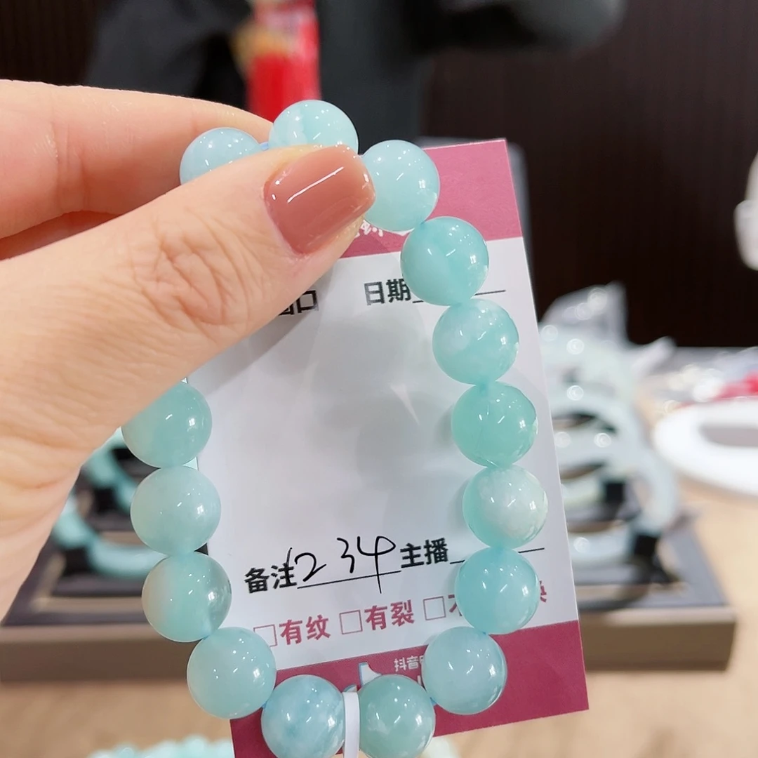 蛇纹石玉颈饰未镶嵌1***?