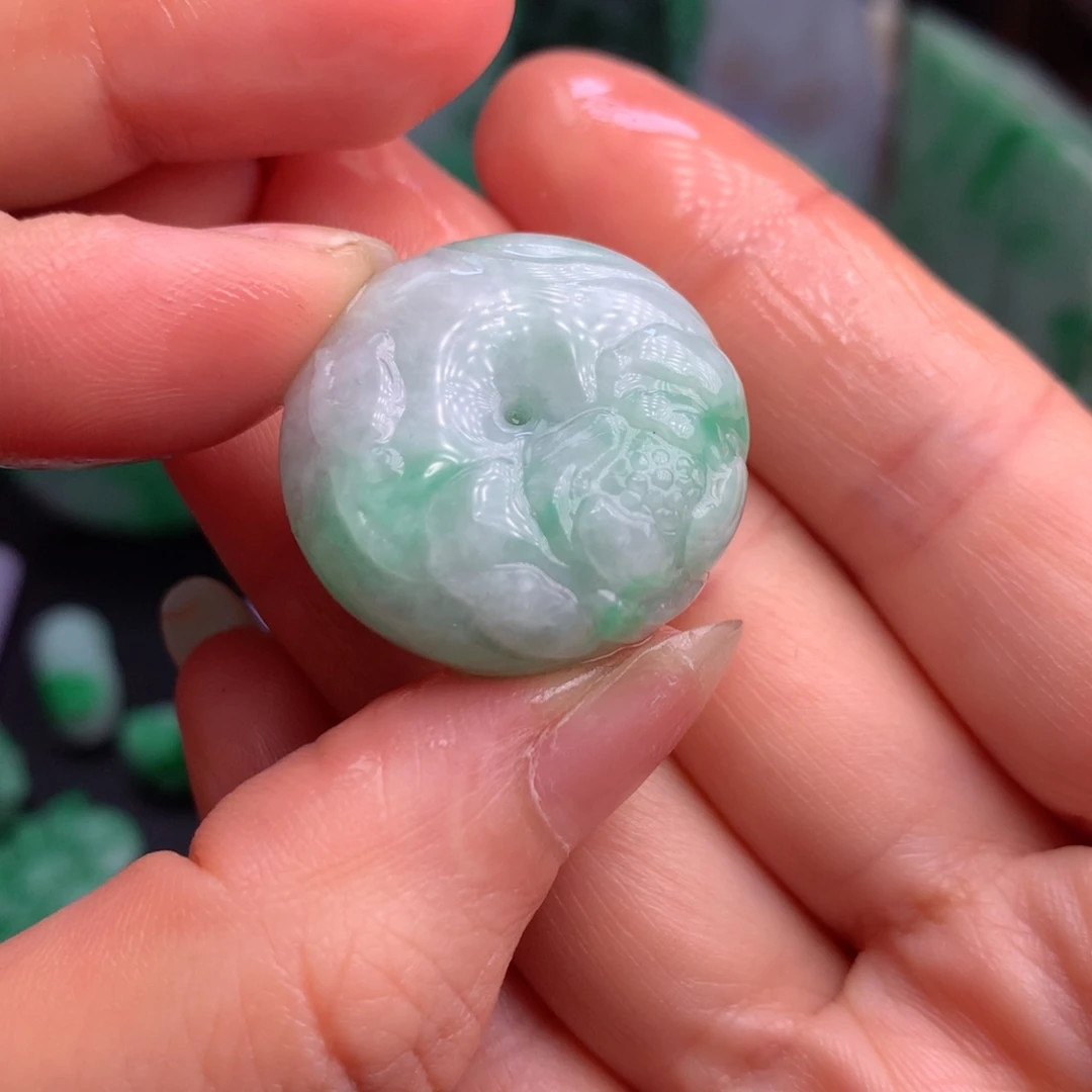 未镶嵌定制翡翠翡翠