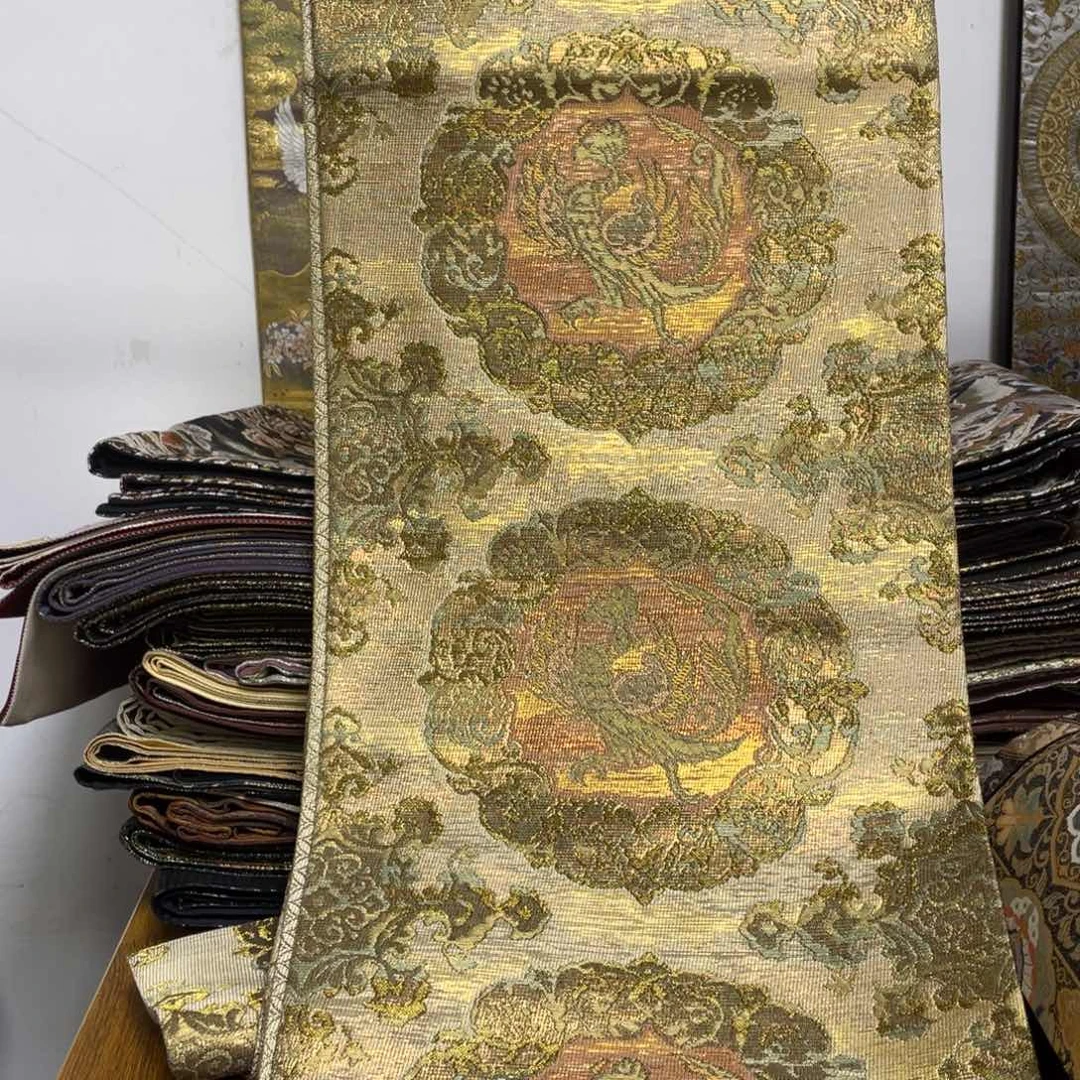 刺绣织锦技艺高超技艺