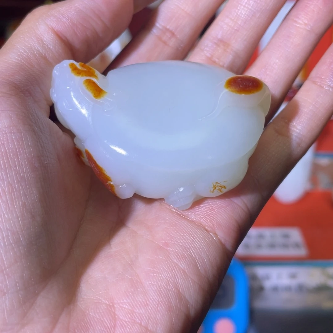 不***。和田玉未镶嵌挂件