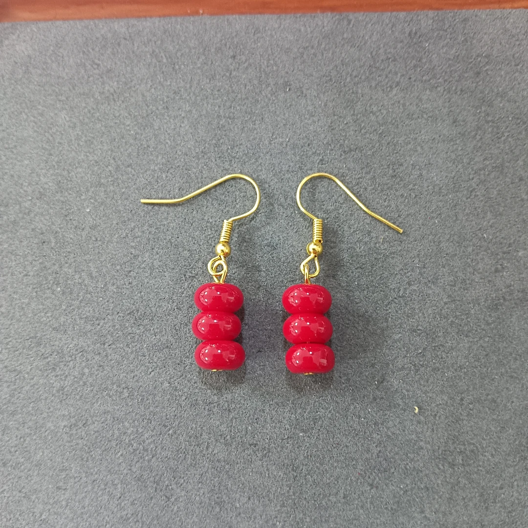 M572号-红色算盘珠耳勾吊坠