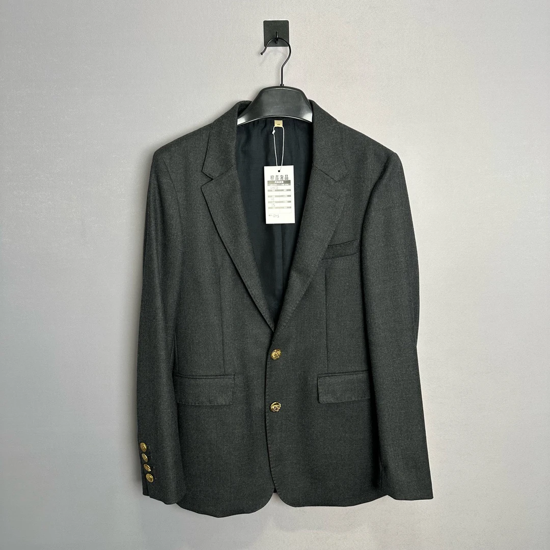 99新 BURBERRY/博柏利 经典黑色西装/48码/价9900