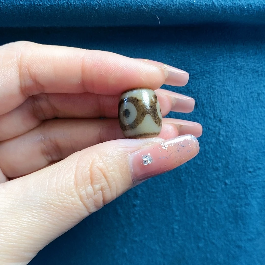 玛瑙/玉髓颈饰未镶嵌会****ɞ