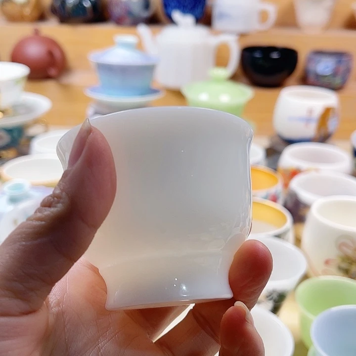 主人主人把它赫哲人和责怪责怪