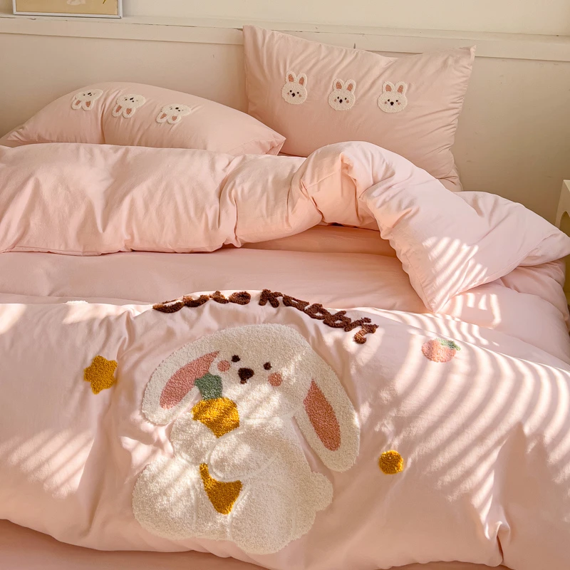 可爱兔A类水洗棉毛巾绣床上用品四件套卡通被套床单人宿舍三件套