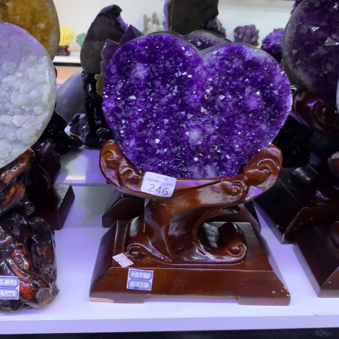 未镶嵌水晶大型摆件（非配饰）莹