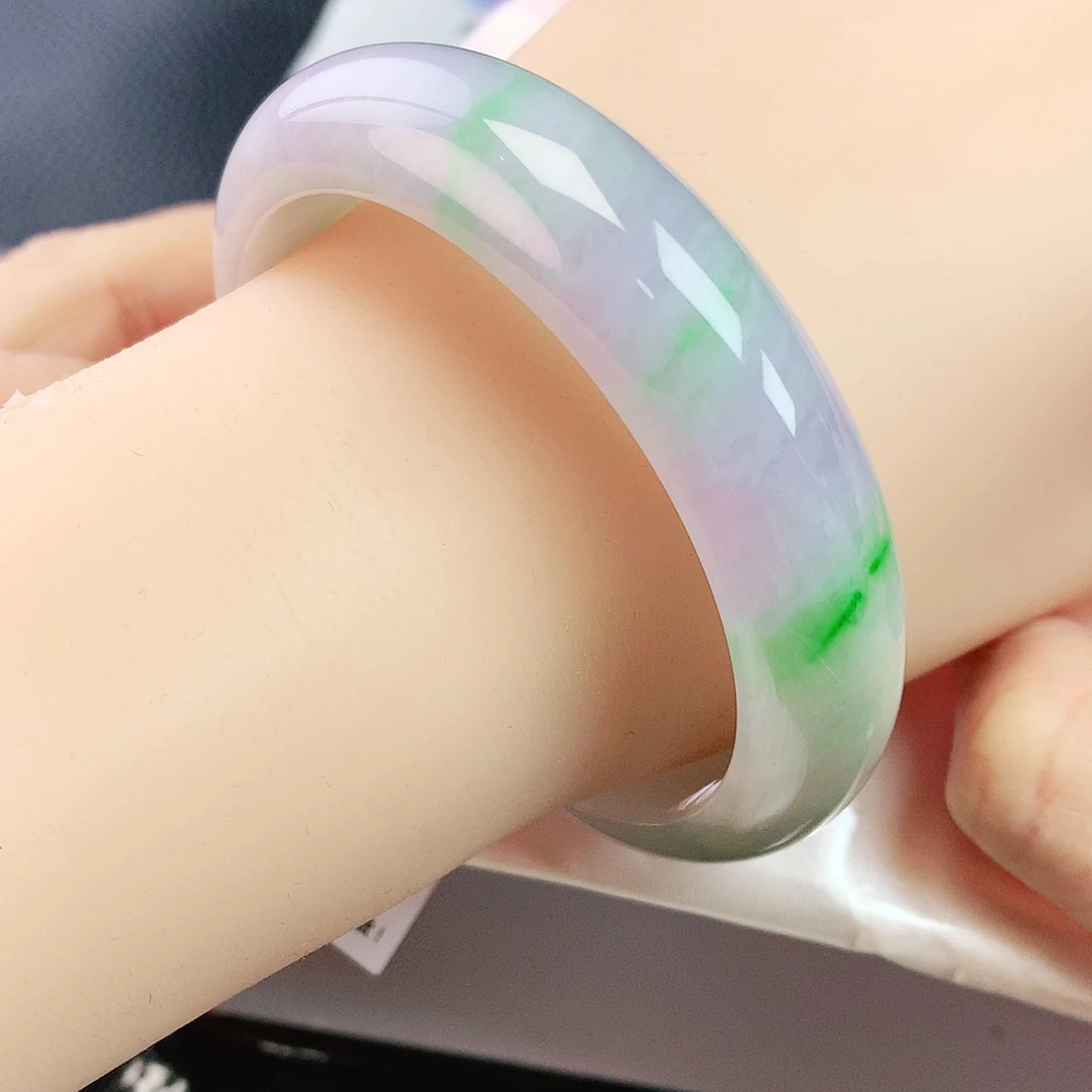 未镶嵌手镯翡翠57轮胎春彩