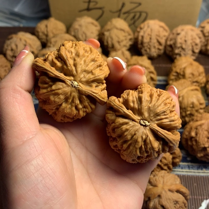 吊坠文玩核桃小*缘粗筋