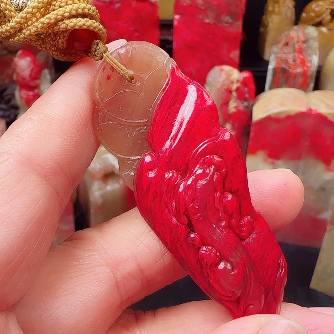 昌化石昌化鸡血石