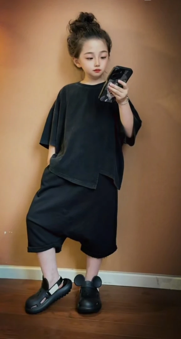 朵儿～ 男女春夏中袖上衣