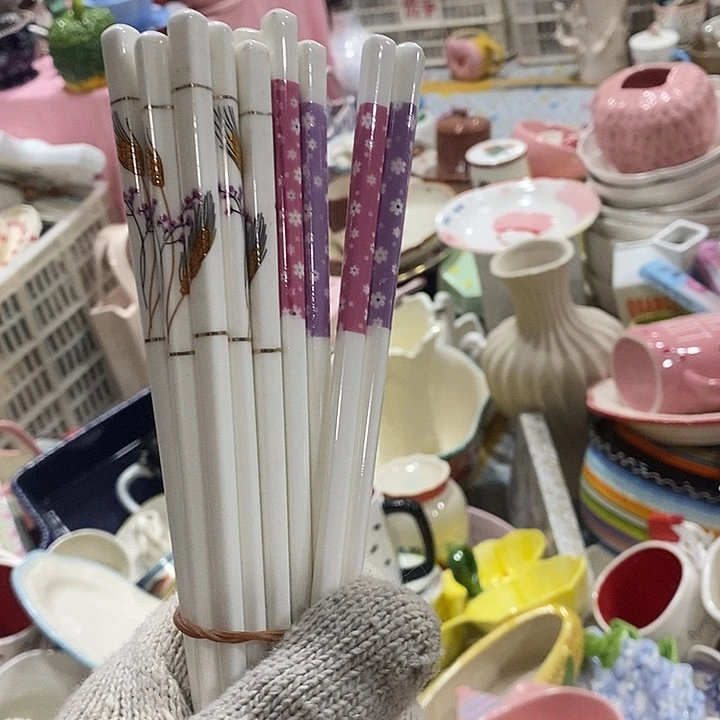 桃****瓷片陶瓷制品生产