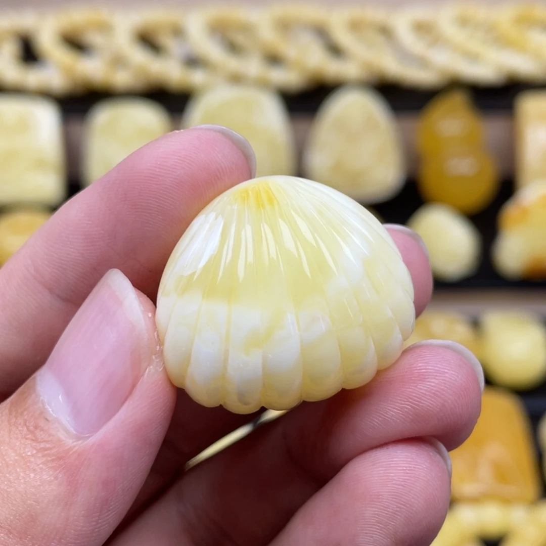 琥珀未镶嵌裸石琥珀蜜蜡