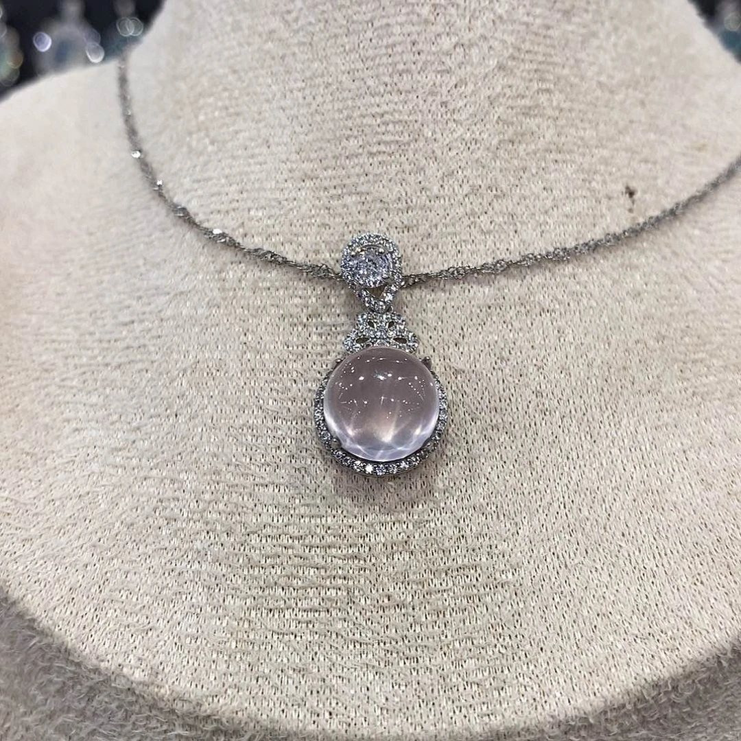 银S925镶嵌芙蓉石颈饰