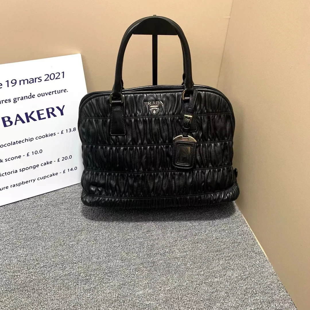 95新 Prada/普拉达 小怡中古/Prada腋下包/普拉达手拎包