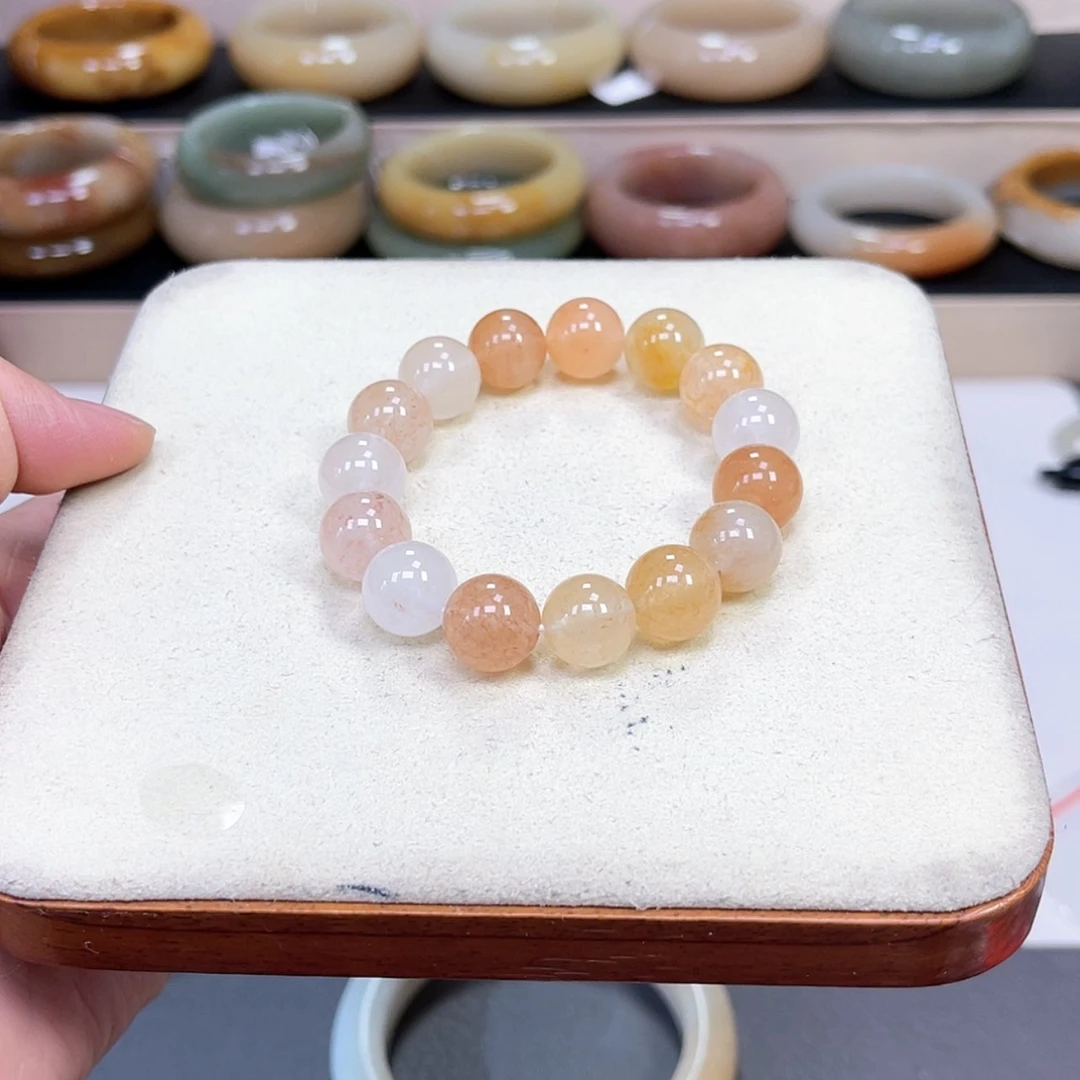 【闪购商品】石英质玉手镯未镶嵌10